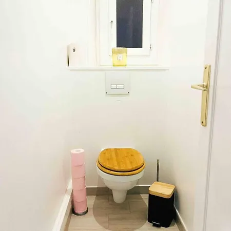 アパート Elegant 2br With Balcony & Free Parking イヴリー＝シュル＝セーヌ